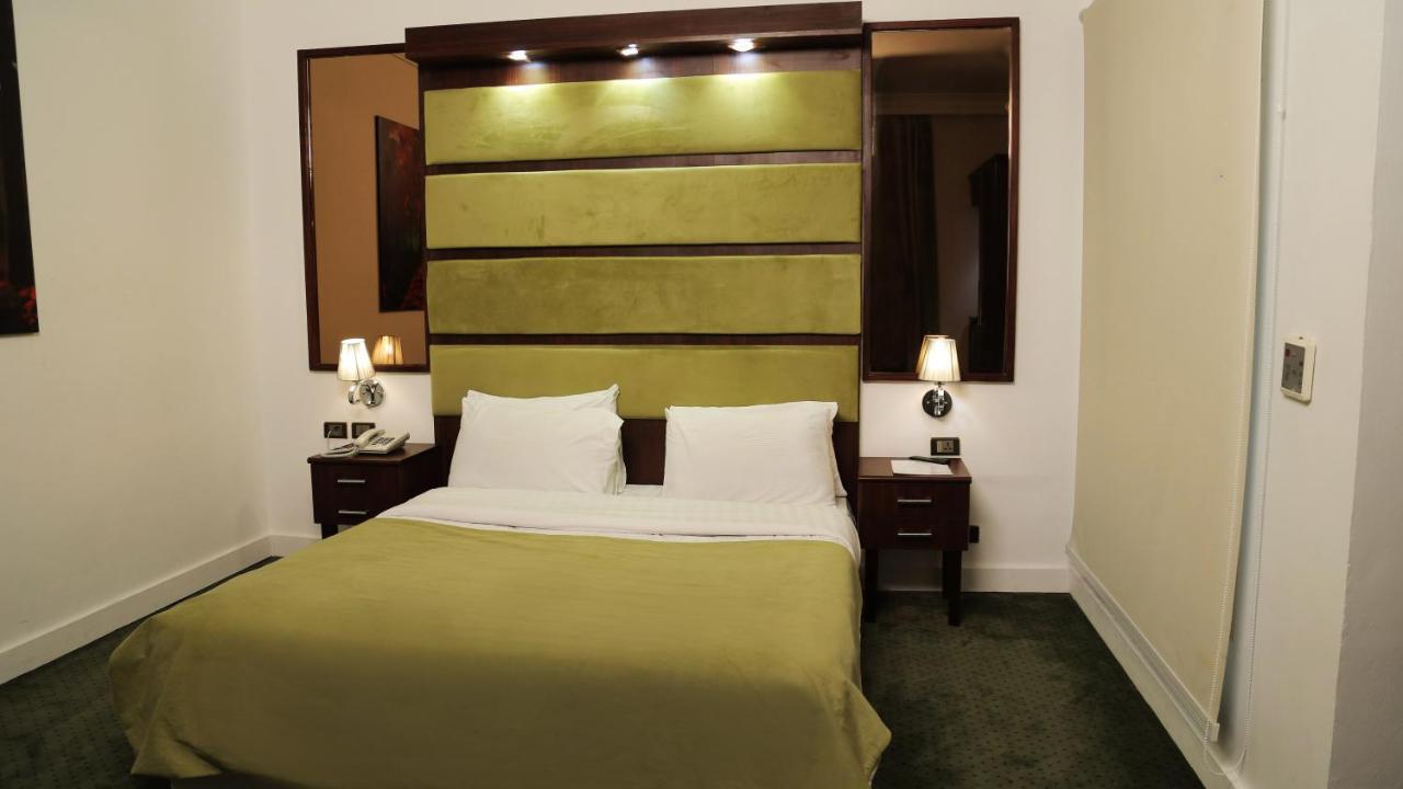 Spectra Inn Hotel 'Ezbet Sharikat Wardan エクステリア 写真