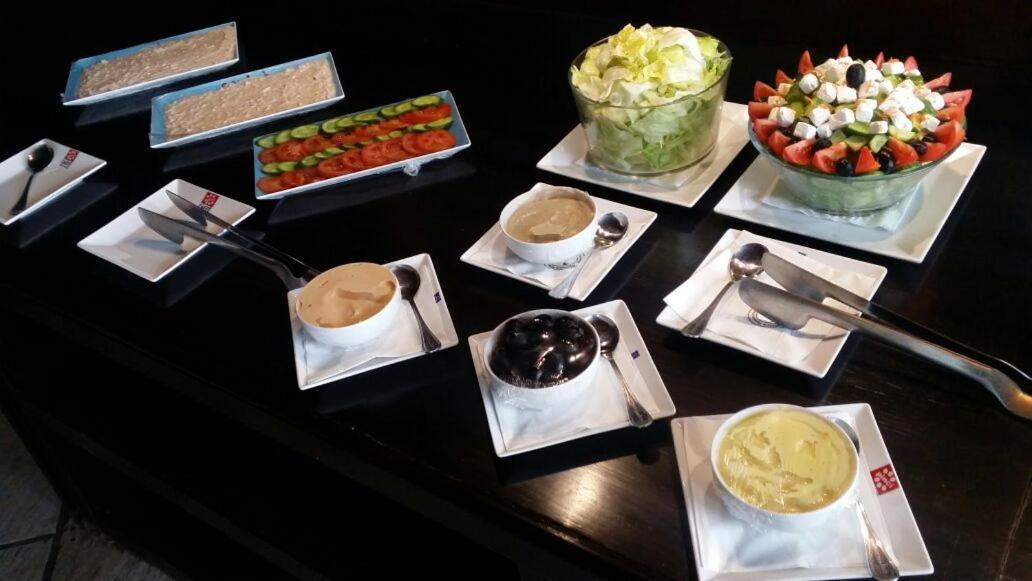 Spectra Inn Hotel 'Ezbet Sharikat Wardan エクステリア 写真